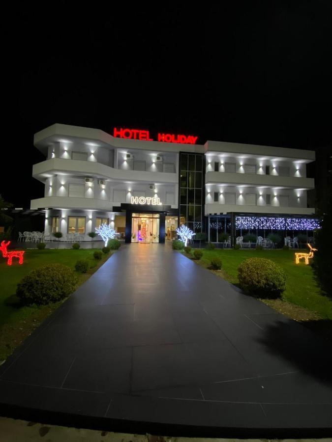 Hotel Holiday Koplik Bagian luar foto